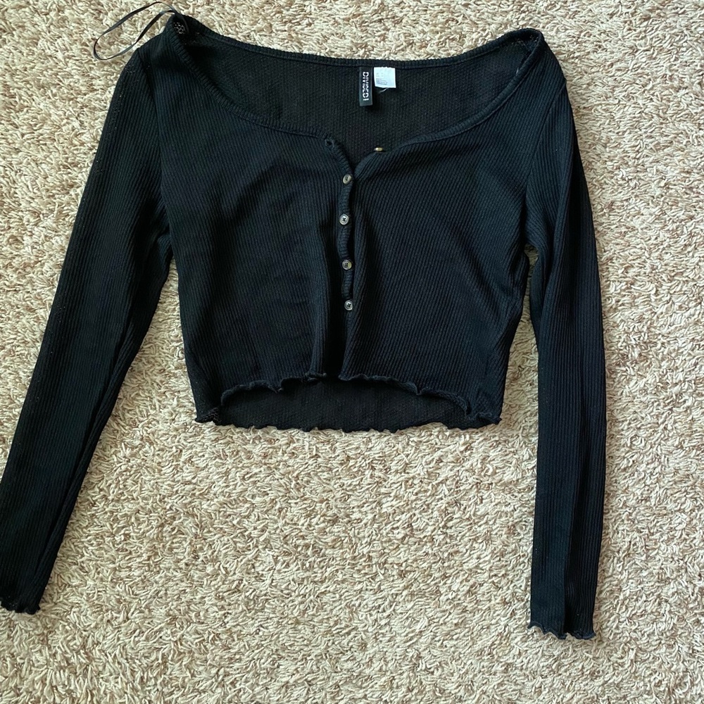 H&M sweater crop top